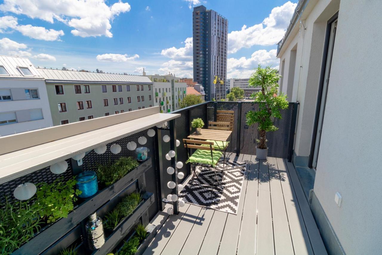 Boutique Sky City Apt. With Balcony / Top Spot 비엔나 외부 사진