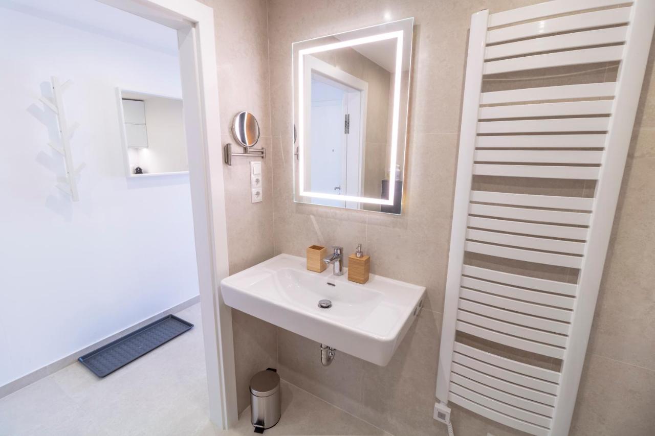Boutique Sky City Apt. With Balcony / Top Spot 비엔나 외부 사진